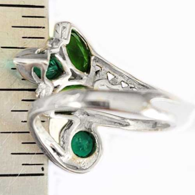 m853green_back_590276184